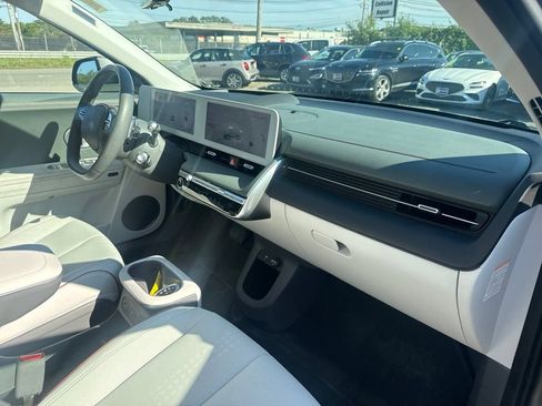Used 2024 Hyundai Ioniq 5 Limited AWD/4WD image 22