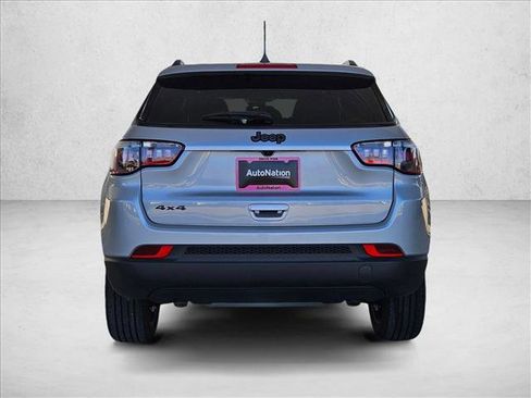 New 2026 Jeep Compass Latitude image 8