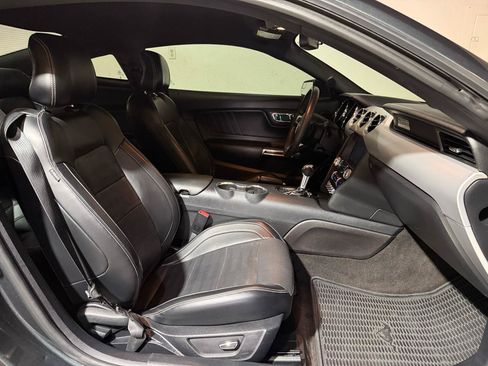 Used 2015 Ford Mustang Premium RWD image 11