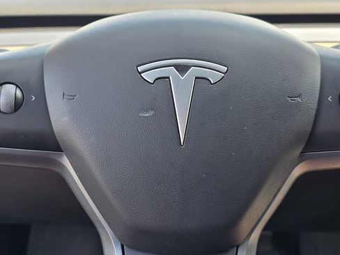 Used 2021 Tesla Model 3 Standard Range image 35