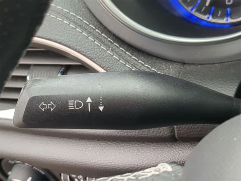 Certified 2019 Chrysler Pacifica Limited w/ S Appearance Package image 35