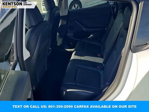 Used 2023 Tesla Model Y Performance image 9