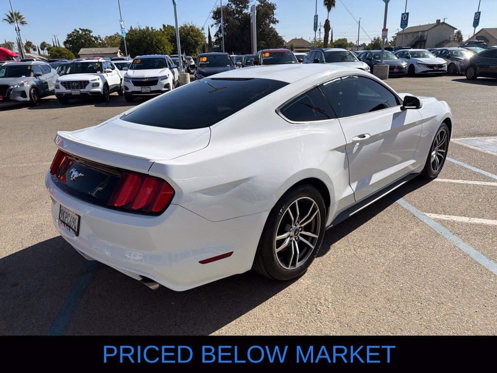 Used 2017 Ford Mustang Coupe RWD image 5