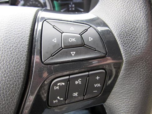 Used 2017 Ford Explorer XLT w/ Equipment Group 202A image 54