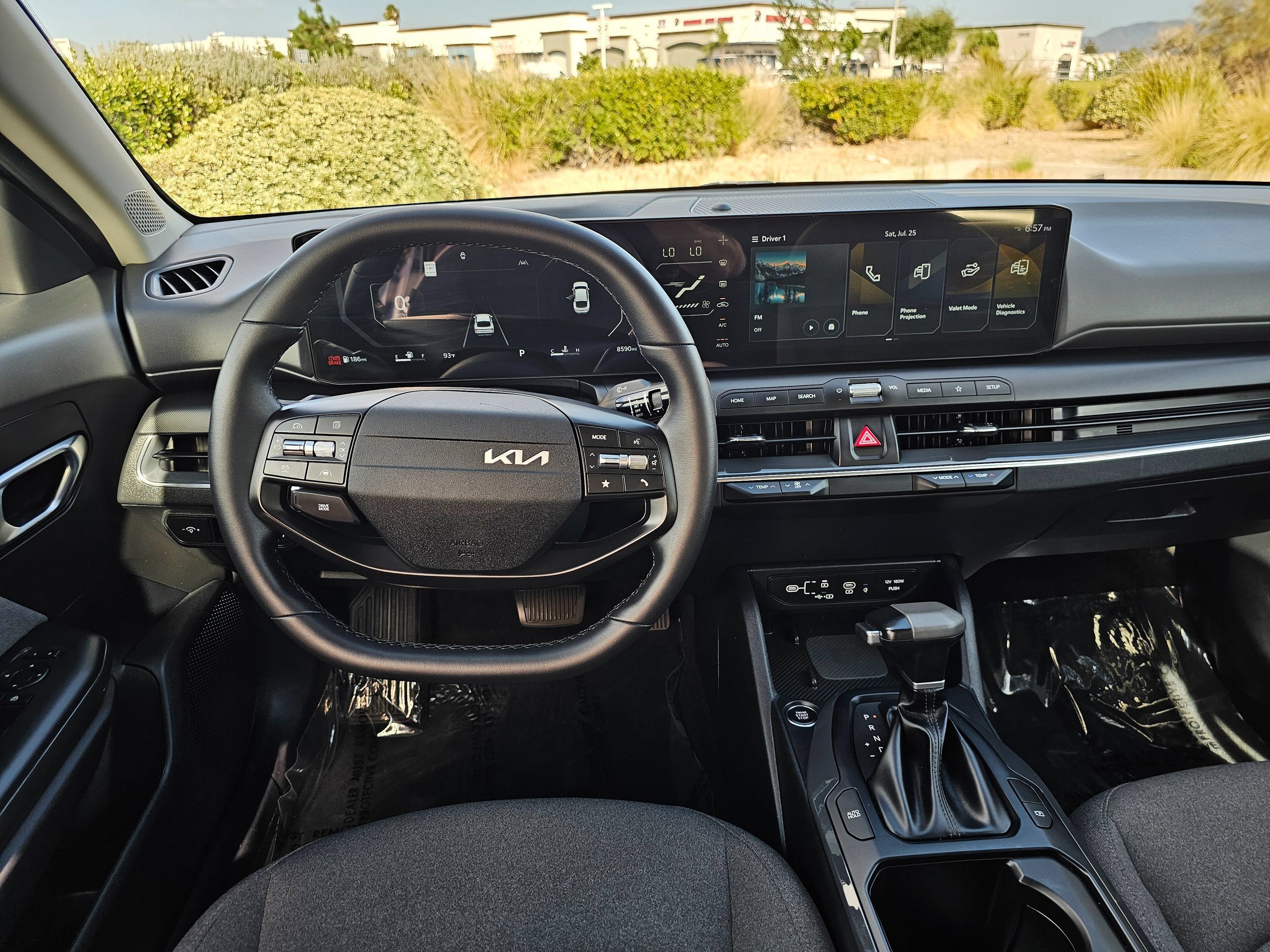 Used 2025 Kia K4 EX FWD image 28