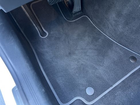 Certified 2024 Mercedes-Benz E 350 4MATIC Sedan image 17