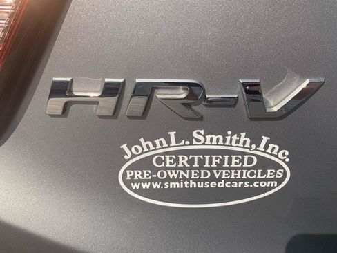Used 2018 Honda HR-V EX image 28