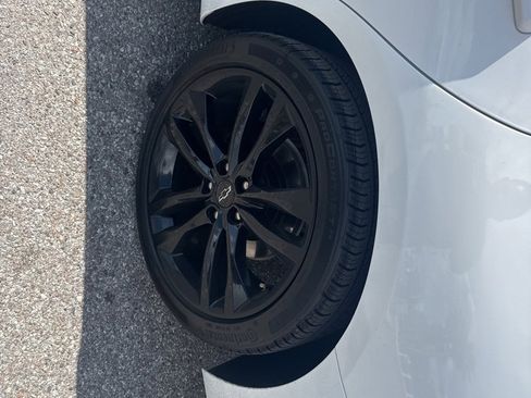 Certified 2021 Chevrolet Malibu LT w/ Sport Edition image 10