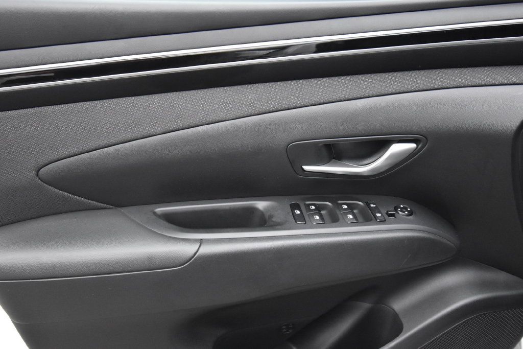 Used 2024 Hyundai Tucson SEL w/ Convenience Package AWD/4WD image 19