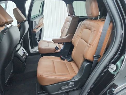Used 2023 Lincoln Aviator Reserve w/ Elements Package Plus RWD image 33