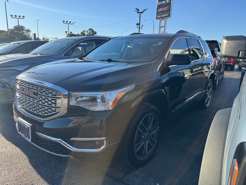 Used 2019 GMC Acadia Denali AWD/4WD image 2