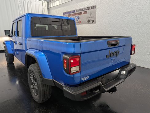 New 2026 Jeep Gladiator Sport image 8