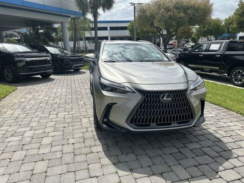 Used 2024 Lexus NX 250 FWD image 17
