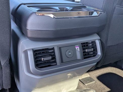 New 2026 Ford F150 XLT w/ FX4 Off-Road Package image 17