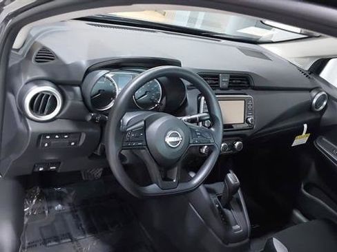 Used 2025 Nissan Versa S w/ Trunk Package FWD image 18