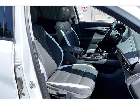 Used 2024 Buick Envision Sport Touring AWD/4WD image 7