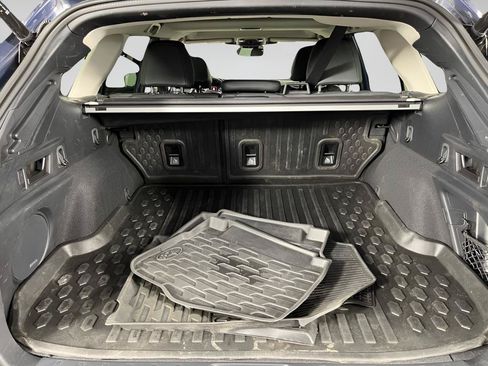 Used 2025 Subaru Outback Touring XT AWD/4WD image 25