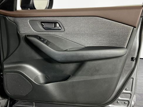 Certified 2023 Nissan Rogue S FWD image 26