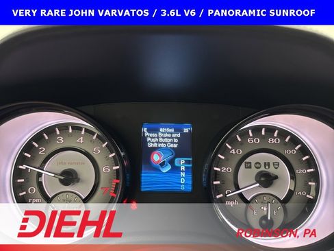 Used 2013 Chrysler 300 C image 30