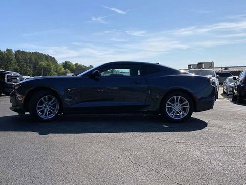 Used 2020 Chevrolet Camaro LS RWD image 7