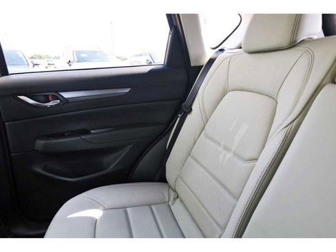 Used 2025 MAZDA CX-5 AWD 2.5 S w/ Preferred Package image 9