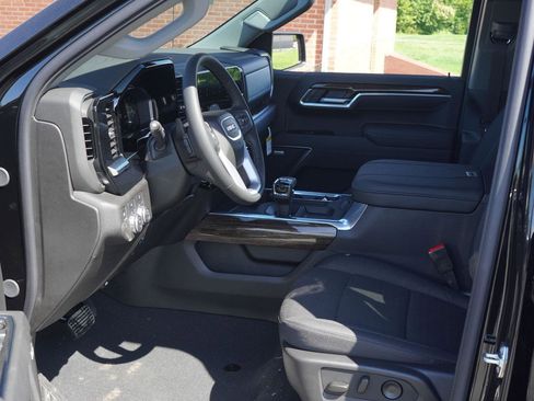 New 2026 GMC Sierra 1500 Elevation w/ Preferred Package image 26