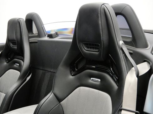Used 2020 Mercedes-Benz AMG GT R image 26