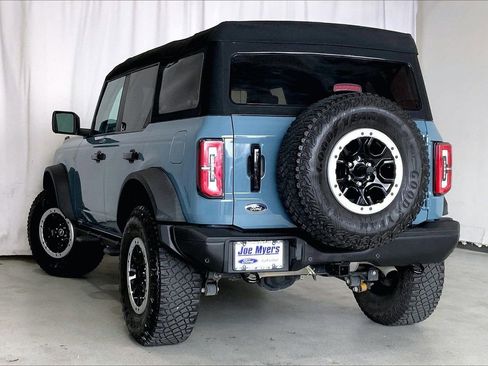 Used 2023 Ford Bronco Badlands w/ Sasquatch Package image 10