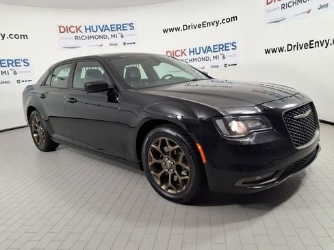 Used 2016 Chrysler 300 S AWD/4WD image 3