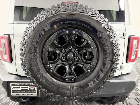 Used 2021 Ford Bronco Wildtrak AWD/4WD image 30