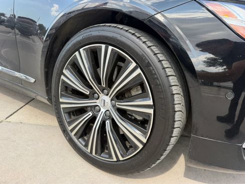 Used 2023 Volvo S90 B6 Plus AWD/4WD image 27