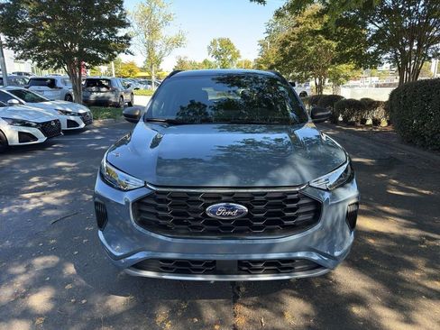 Used 2023 Ford Escape ST-Line w/ Tech Pack #1 image 2