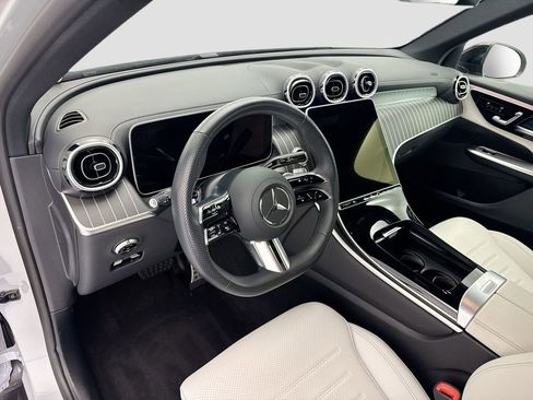 Certified 2026 Mercedes-Benz GLC 300 image 9