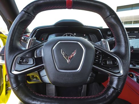Used 2023 Chevrolet Corvette Stingray Preferred Conv w/ Z51 Performance Package RWD image 17