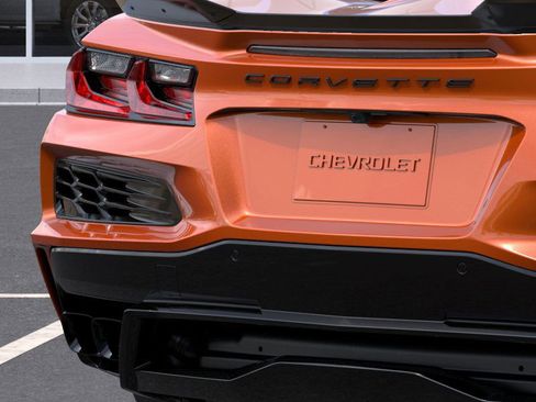New 2025 Chevrolet Corvette E-Ray image 14