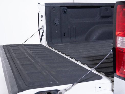 Used 2016 GMC Sierra 2500 Denali w/ Duramax Plus Package image 27