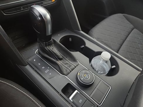 Used 2021 Volkswagen Atlas Cross Sport S image 21