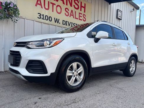 Used 2021 Chevrolet Trax LT FWD image 4