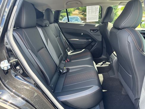 Used 2024 Subaru Crosstrek 2.5i Limited AWD/4WD image 18