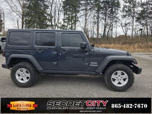 Used 2017 Jeep Wrangler Unlimited Sport w/ Quick Order Package 24S image 4