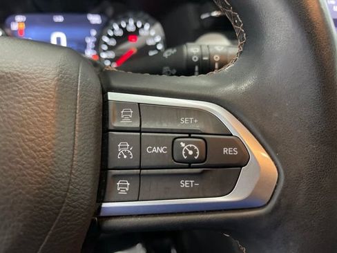 Used 2022 Jeep Compass Limited AWD/4WD image 17