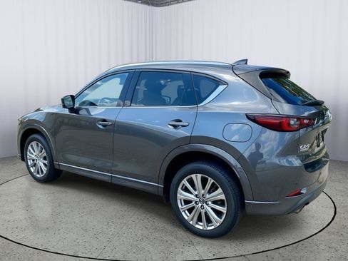 Used 2022 MAZDA CX-5 Signature image 10