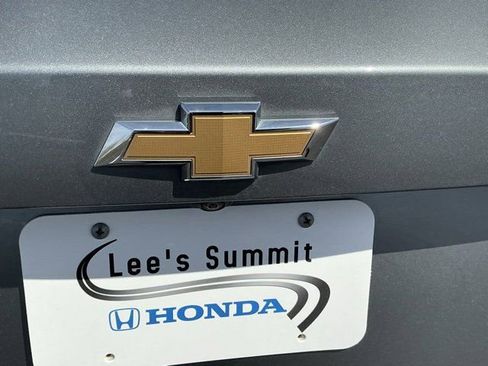 Used 2025 Chevrolet Blazer LT FWD image 5