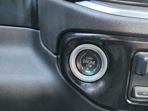 Used 2023 Chevrolet Silverado 1500 High Country w/ High Country Premium Package image 28