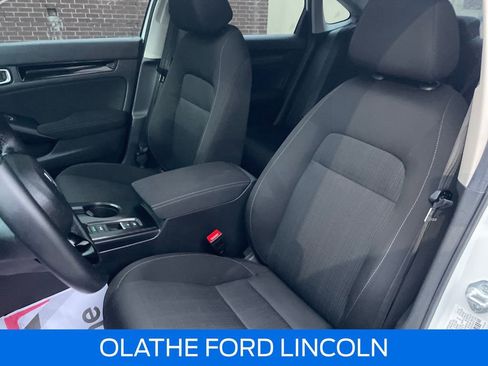 Used 2024 Honda Civic EX image 18