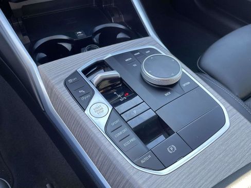 Used 2025 BMW 330i Sedan image 20
