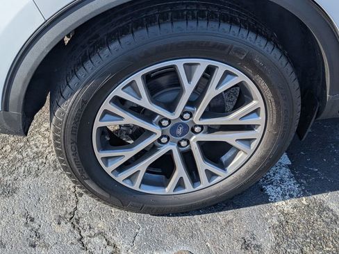 Used 2021 Ford Escape SEL image 24