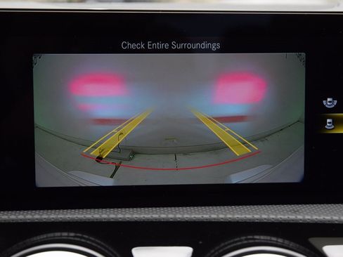 Used 2023 Mercedes-Benz CLA 250 image 30