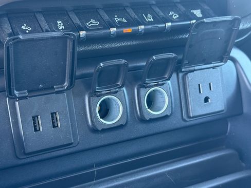 Used 2019 GMC Sierra 2500 Denali w/ Duramax Plus Package image 20