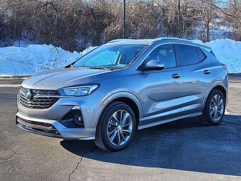 Certified 2023 Buick Encore GX Select w/ Experience Buick Package image 3